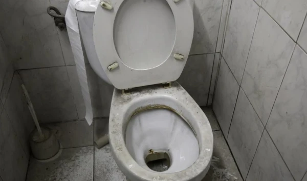 Neprijatan miris iz WC šolje – provera i sanacija