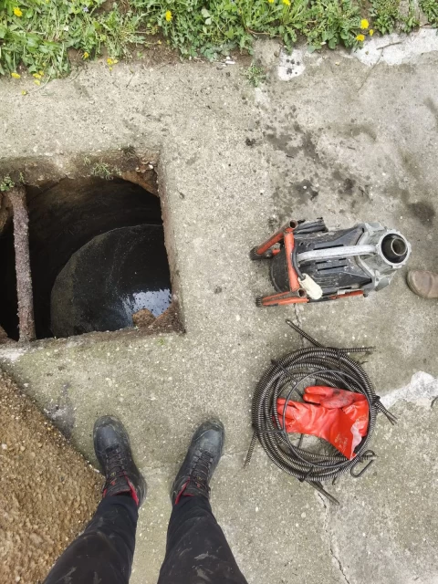 Odgušenje septičke jame 3