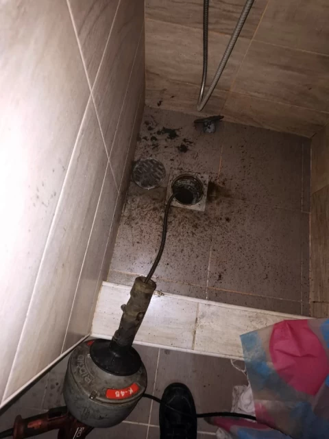 Otpušavanje odvoda Otpušavanje odvoda 2